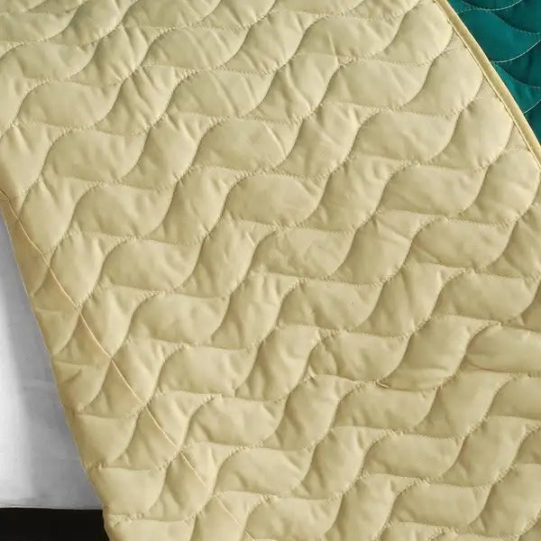 [Traveling Light] 3PC Vermicelli-Quilted Patchwork Quilt Set (Full/Queen Size)