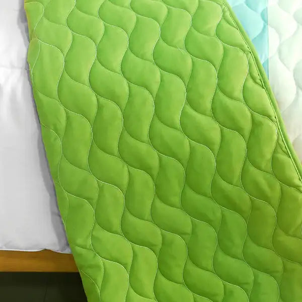 [Green Rose] 3PC Patchwork Quilt Set (Full/Queen Size)