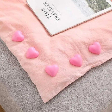 Plush quilt holder Wholesale button to unlock sheet quilt cover Anti slip curtain corner fastening clip
