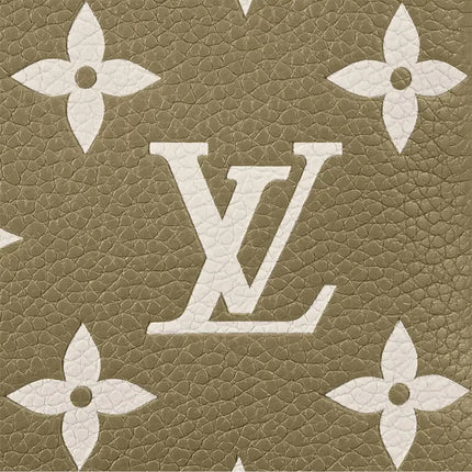 NEW Louis Vuitton LV Monogram Empreinte Leather Mini Pochette Accessories Clutch Bag Spring In The City
