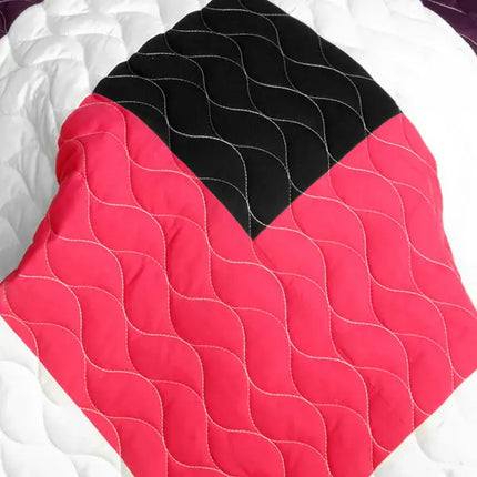 [City of Wine] 3PC Vermicelli-Quilted Patchwork Quilt Set (Full/Queen Size)