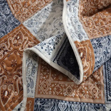 Qucover Quilts King Size 3-Piece Reversible Grey Brown Patchwork Quilt Bedspread with Shams; Soft Microfiber Coverlets Quilt Bedding Sets; 98x106 Inch