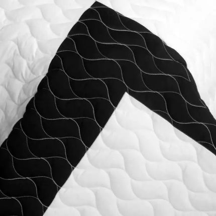 [Deep Voyage] Brand New Vermicelli-Quilted Patchwork Quilt Set Full/Queen