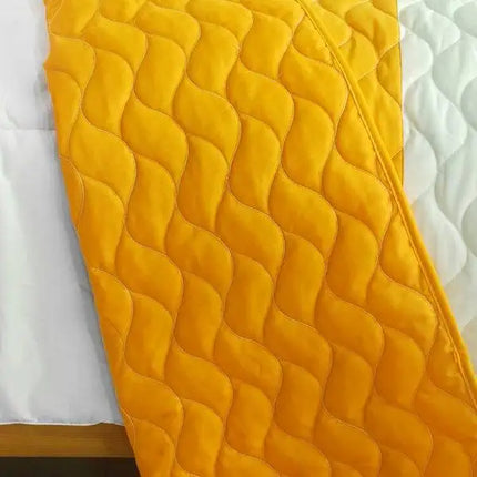 [Spoken Word ] 3PC Vermicelli-Quilted Patchwork Quilt Set (Full/Queen Size)