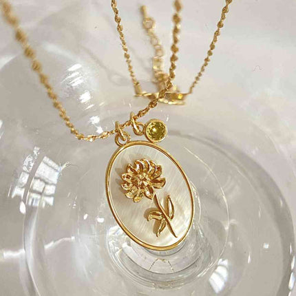Flower Shell Pendant Copper Necklace