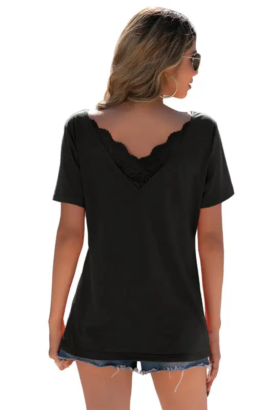 Camiseta de manga corta con cuello en V y costuras de encaje para mujer Top sexy pequeño con espalda abierta 