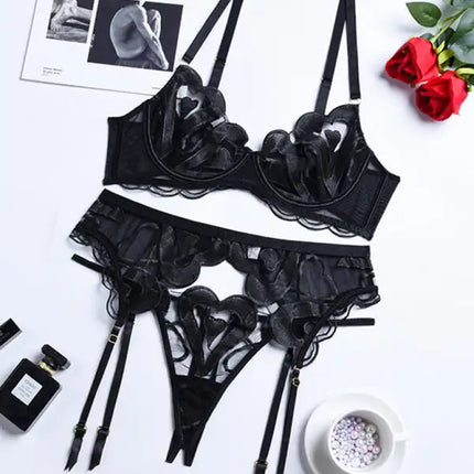 Conjunto de tres piezas de lencería sexy de malla de encaje bordado sólido para mujer 