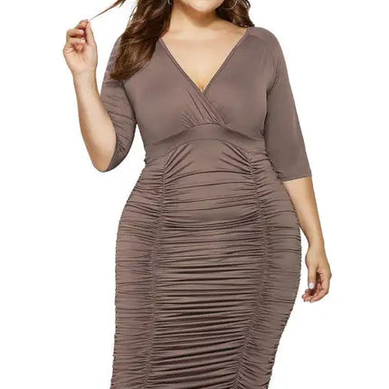 Women's Plus Size Solid Color Gathered Deep V Dress