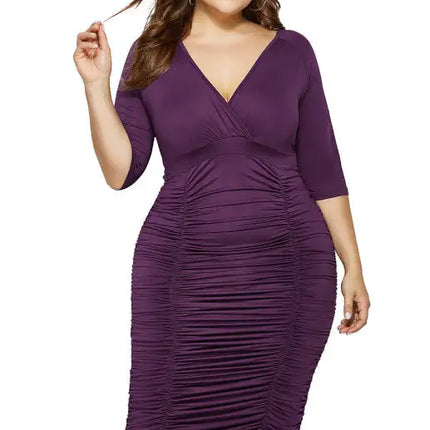 Women's Plus Size Solid Color Gathered Deep V Dress
