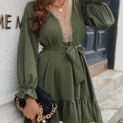 Women’s Bohemian Style Lace V Neck Sundress With Waist Bow And Ruffled Hems