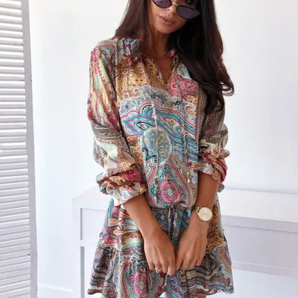 Vestido de mujer de manga larga con estampado étnico 