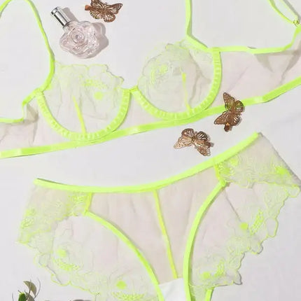 New style sexy lingerie new hollow love three-point sexy suit