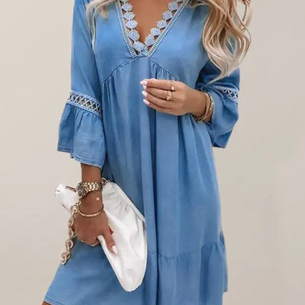 Vestido bohemio de mujer con paneles de encaje estampado y escote en V 