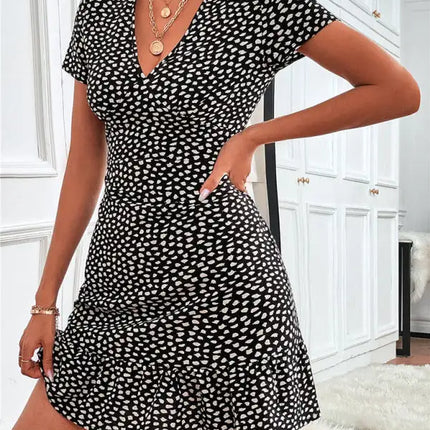 Women's Woven V Neck Short Sleeve Printed Dress