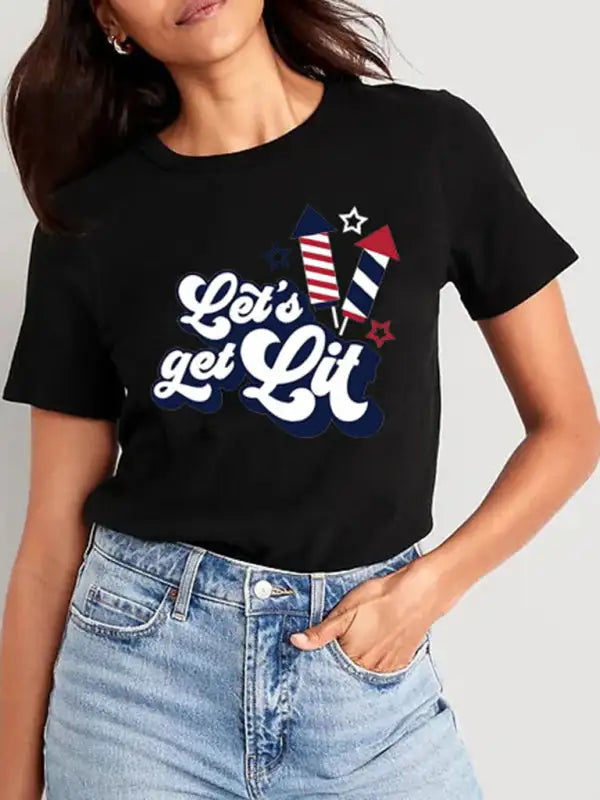 Camiseta gráfica de manga corta con bandera de EE. UU. para mujer 