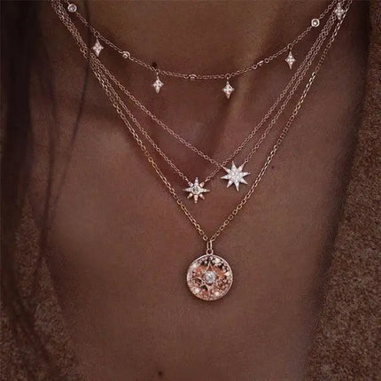 Gold Chain Star necklace